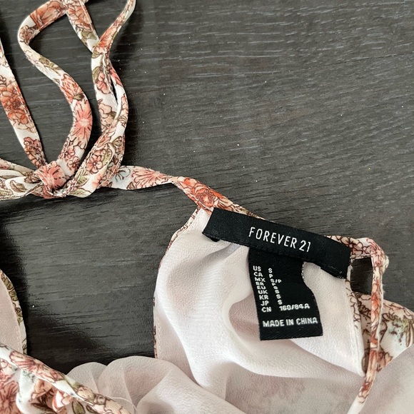 Floral Dress - Picture 2 of 3